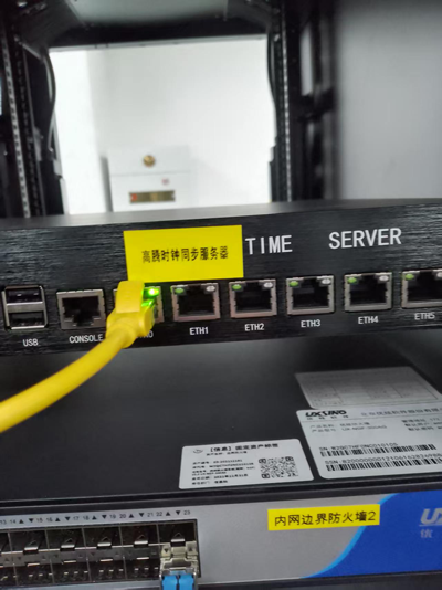 NTP時間服務器上架圖